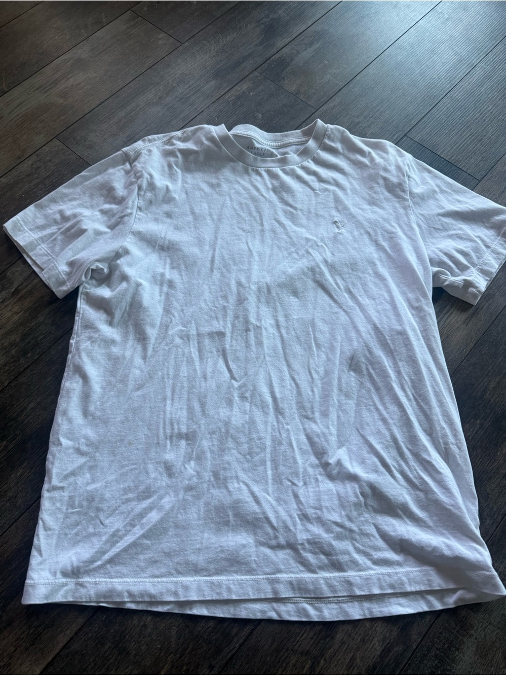 American Eagle Classic White Crew Neck T-Shirt - Mens Medium